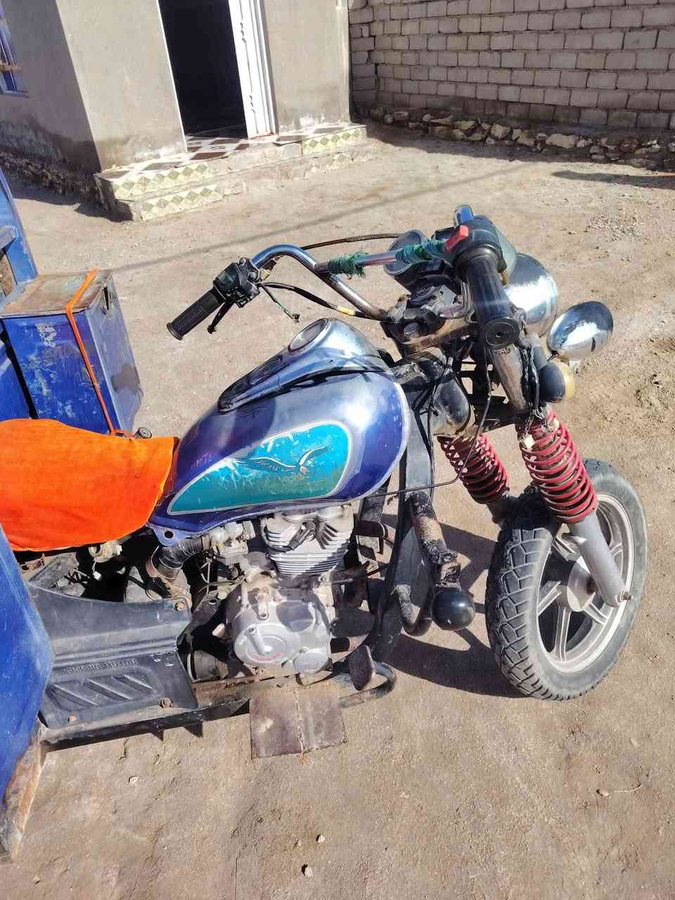 السلام عليكم
للبيع جمره 18 أوراق اصولي محرك مفتوح
السعر 1200 وبيها مجال ***********
