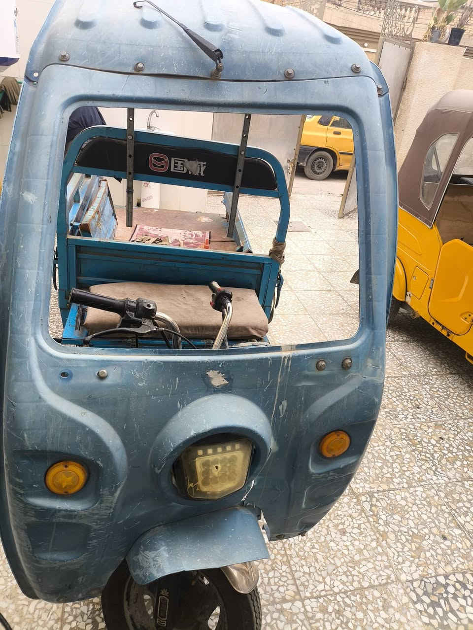 سلام عليكم ستوته عل شحن للبيع اسعر 500 وبيه مجال مستعجل على بيعته ارقم***********وتساب ما متواجد عل فيس
