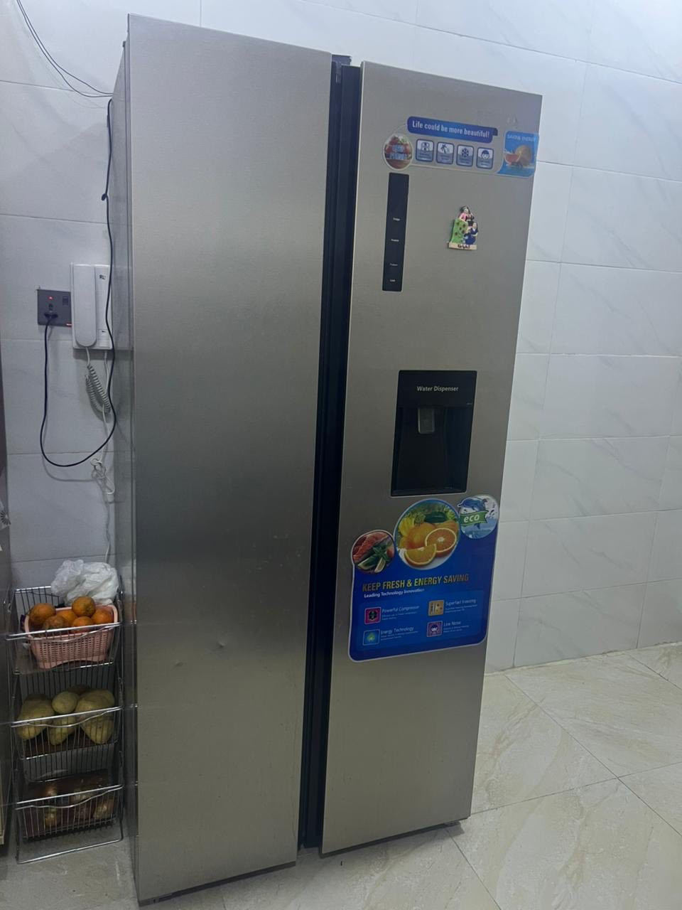 ثلاجه مجمده براد هيتاشي سعره ٥٠٠الكاونتر ٦٥٠بيهم مجال عنواني بالدوره حي دجله اي ايتفسار ع الرقم بيه واتساب ***********
