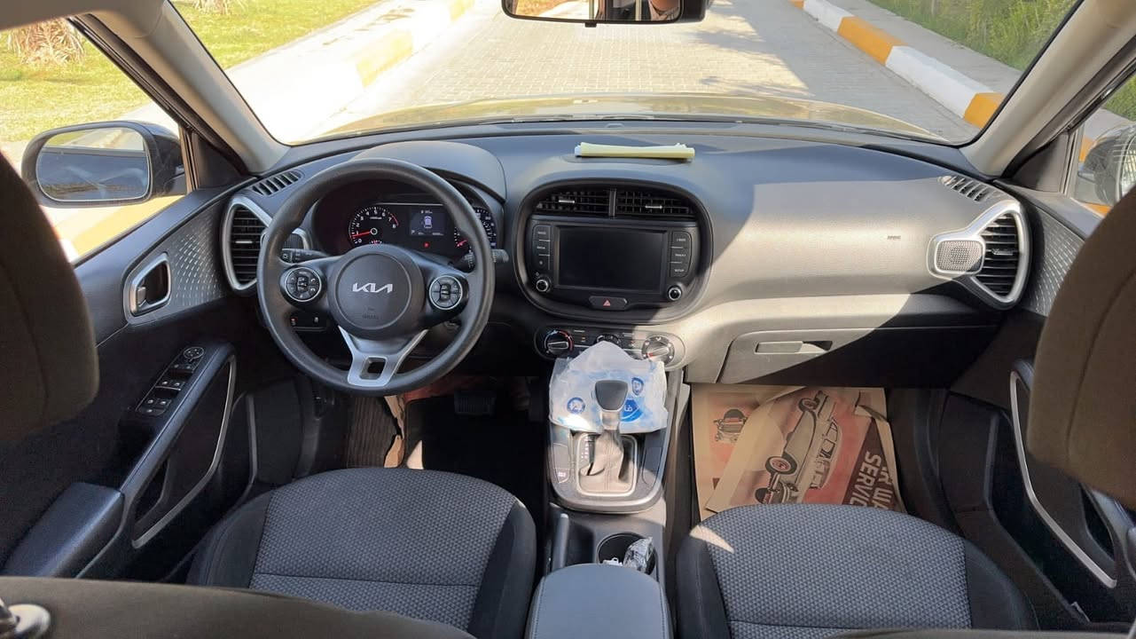 صول للبيع ماشيه 61ميل موصفات نص فول 
بدون صبغ السيارة رقم بغداد  مديل 22 سعر 144
تواصل واتس ***********
