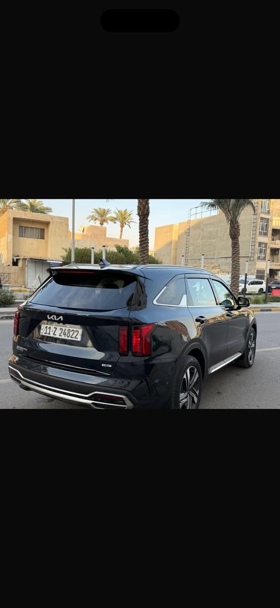 السلام عليكم
كيا سورنتو 2023 EX هايبرد 
السعر 205
صبغ 2 قطعه فقط 
✔ مقاعد جلد (7 مقاعد) داخل Vip 
✔ تحكم كهربائي في المقاعد الأمامية
✔ نظام قيادة Terrain Mode
✔ نوافذ خلفية وأمامية أوتوماتيكية
✔ مساحات تخزين متعددة وحوامل أكواب
✔ إضاءة داخلية LED  
       اكو بعد هواي مواصفات بيها 
للتواصل
***********او ***********
العنوان بغداد حي الجامعه

