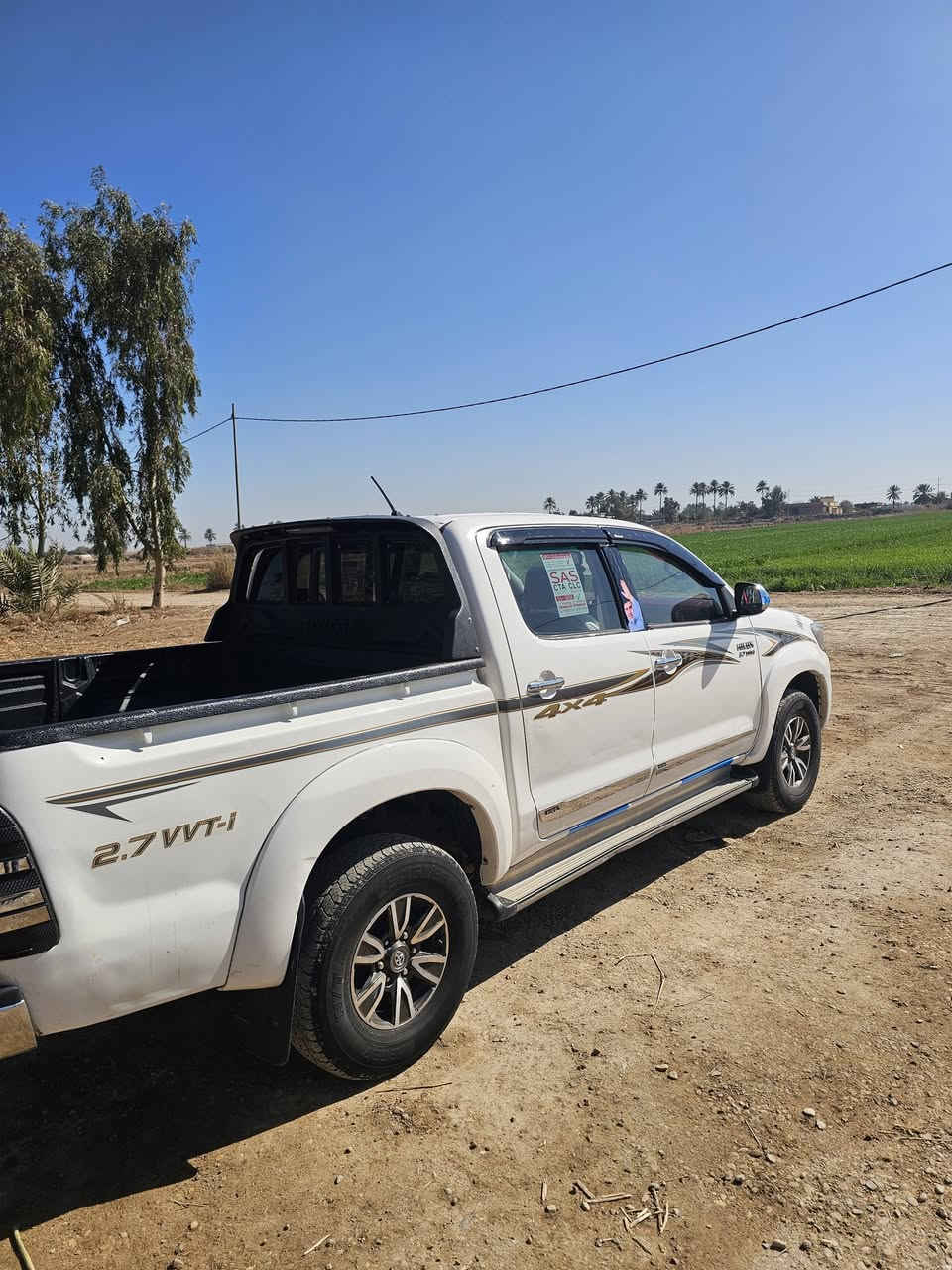 للبيع هايلوكس فورويل موديل ٢٠١٤ اوتماتيك رقم واسط بسمي شخصيا كير محرك مكفول السعر ١٦٠ سياره بيهه تجيه  ***********
