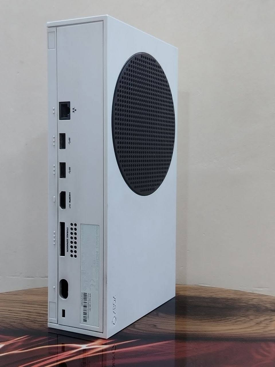اكس بوكس سيرس اس مستعمل Xbox series S نظيف و بحالة ممتازة

(للبيع او المرواس مع بلي 5 وانطي فرق)

مع 2 جوستك🎮
-الاولى وايرلس اصلية وياها بطارية شحن اصلية تطول يوم كامل باللعب القوي و يومين باللعب العادي

-الثانية واير مع كارتونة

🔴ومع 3 حسابات 🔴
الحساب الاول 1 بي :

Red dead Redemption 2 -
Rayman Legends -
IT TAKES TWO -

CALL OF DUTY : BLACK OPS COLD WAR

CRASH BANDICOOT - ( الثلاثية )
PUMMEL PARTY -

الحساب الثاني 2 بي :
WOBBLY LIFE -
ARK EVOLVED -

الحساب الثالث : بي اشتراك كيم باس التمت لمدة 9 ايام ( 24 محرم يخلص) 
والملحقات كاملة عدا كارتونة الاكس بوكس

💸 السعر : 470 الف والسعر وقابل للمفاوضة او مرواس بجهاز بلي 5 وانطي فرق
🏠 مكاني : بغداد - حي اور - ام الكبر
📞التواصل : ***********
