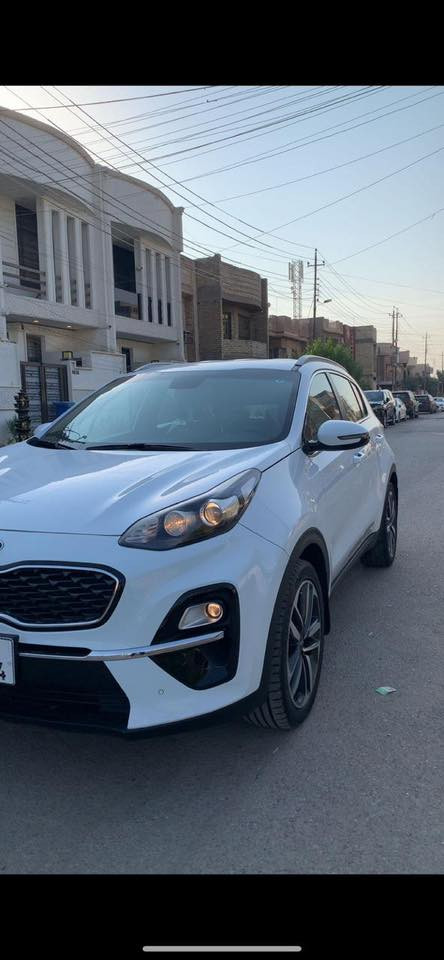 سلام عليكم 
سبورتج موديل 2019 ماشيه 75 سياره جديده
مواصفات معروفه رقم بغداد
سونار موجود بنشر
سعر 193 وبيه مجال 
مكان سيديه رقم تلفون 
***********
