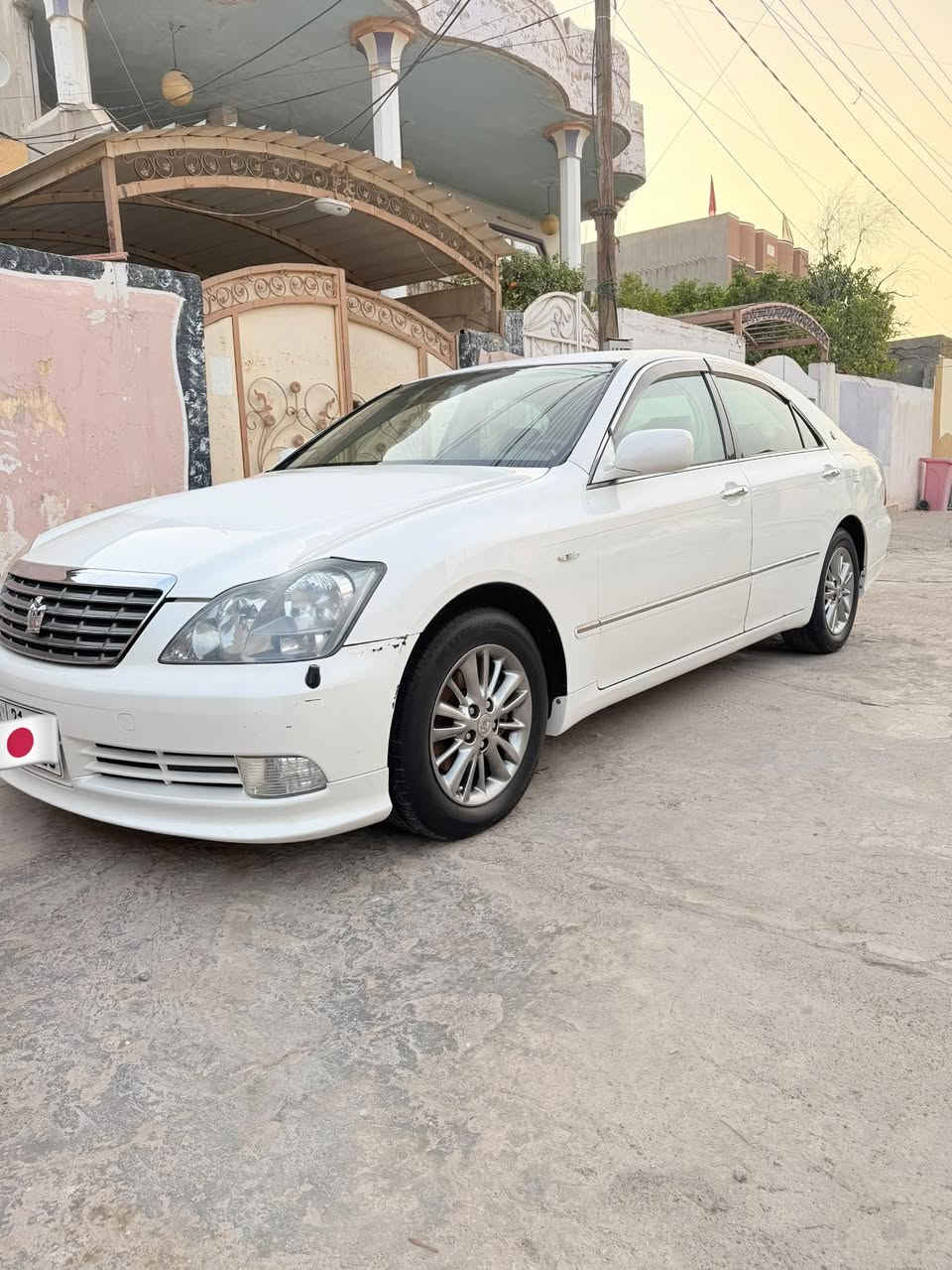 سلام عليكم 
للبيع شاهينه موديل 2006
شاصي 182 
دكمتين مواصفاته معروفه 
ماشيه 78 كارتونه 
عليه رقم سليمانيه طبق الاصل 
كل نقص مابيه كير محرك كله بشرط 
دهن موتول وباتري جديد 
عليه ادامه كامله الف ماتصرف عليه 
بيه كص قماره فقط والبقيه كفالة 
مكاني كركوك وحاجزله موعد مال ترقييم كامله 
للاستفسار ***********
