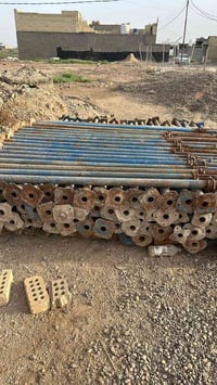 يوجد جكات مستعمله نظيفة جدا (٨٠)زوج سعر الزوج (٢٦٠٠٠)الف في بغداد منطق...