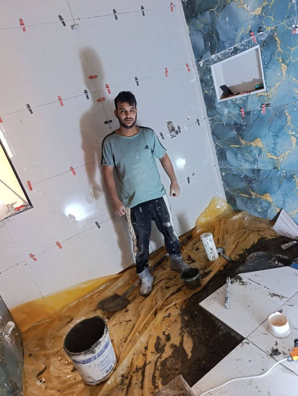 بالله عمل كافه انواع السراميك و المرمر
ارضي جداري 
***********
