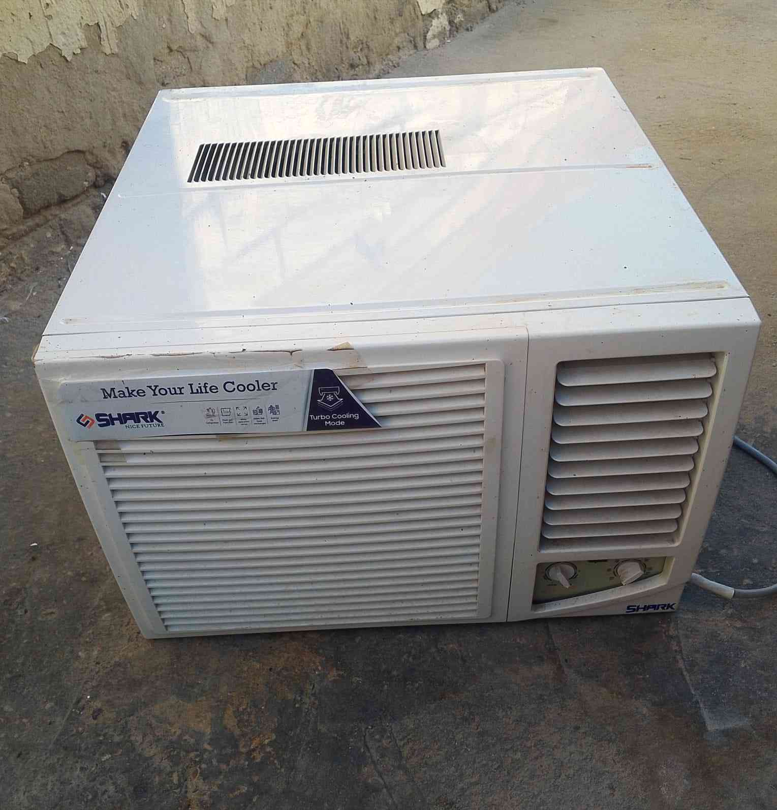 السلام عليكم
‏مكيف جديد اسمه شارك  مستعمل شهرين فقط تدفئة تبريد سعره 300 بي مجال قليل


**إذا كنت صاحب هذا الإعلان وتريد حذفه لأي سبب، رجاءا أرسل رسالة إلى الدعم الفني**