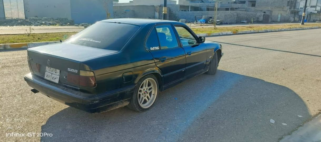 1991
سلاید 
جام کاربای
سیارە بە ئەولیات
ئەفرۆشم 
36مجال
***********
*********** كركوك, العراق
