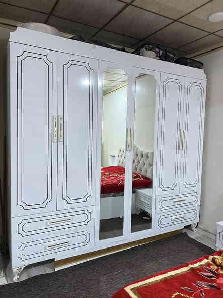 غرفه نوم 9 قطع سعر 450/000 مجال 
عنوان دوميز رقم الهاتف *********** واتس موجود
