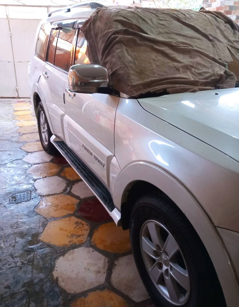 السلام عليكم
باجيرو ٢٠٠٨ حبتور محرك ٣٠٠٠ وكير وتخم تايرات وباتري وادامة ١٠٠/١٠٠ بيها شخط ونص جاملغ خلف السايق صارت في باب البيت هزة وسنوية ٢٠٣١ رقم بغداد باسمي مكان حلة السعر ١٢٠ تج تفخص وتشوف واذا ماعجبتك نتعارف وتشرفي بحظورك الرجاء اخوان الرجاء الاخوي عندك سعر اتصل او راسل لاتكسر لان الحلال غالي على اهله  ***********

