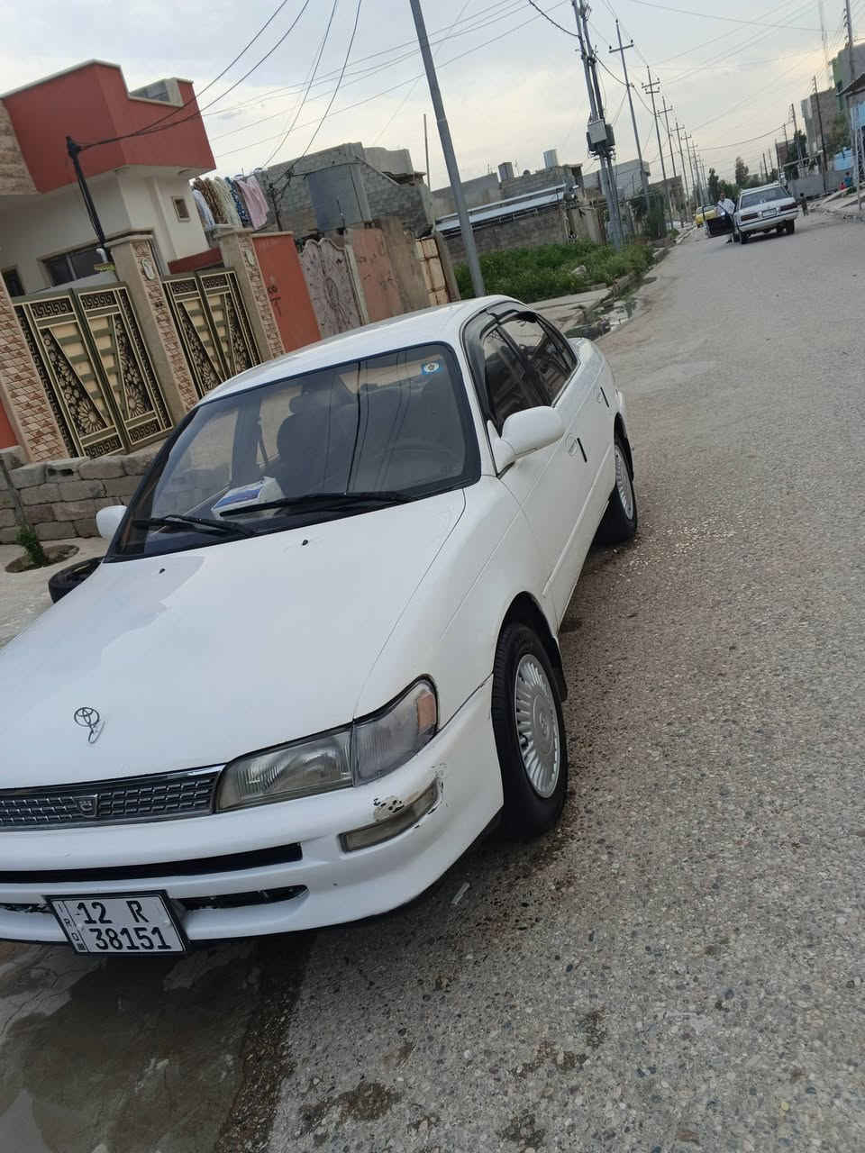 سلام عليكم كورولا موديل 1993اسياره محرك كير شرط رقم جديد باسمي تبريد يعوزو غاز صباغ مابيه مسجل شاشه كمره سعر 55بيه مجال بسيط ***********

