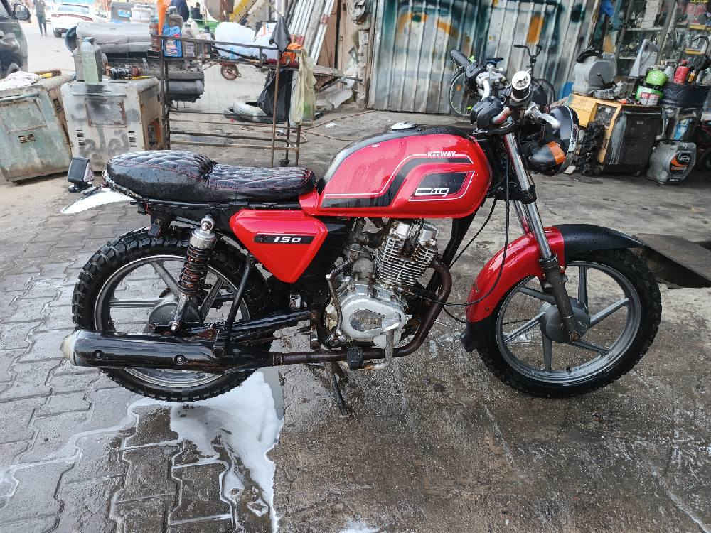 دراجه كيواي ايطالي اوراق كهربائيات كلها شغاله جاهزه لتسجيل مكينه 150مكاني تنومه شط العرب سعر 900 البصرة, العراق


**إذا كنت صاحب هذا الإعلان وتريد حذفه لأي سبب، رجاءا أرسل رسالة إلى الدعم الفني**