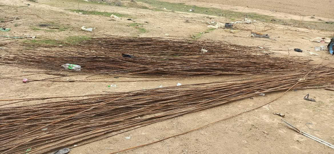 متوفر حديد 12متر 6 متر 4متر  العنوان ناحية الشورة قرية النعناعة قرب مول العيسى للتواصل ***********
