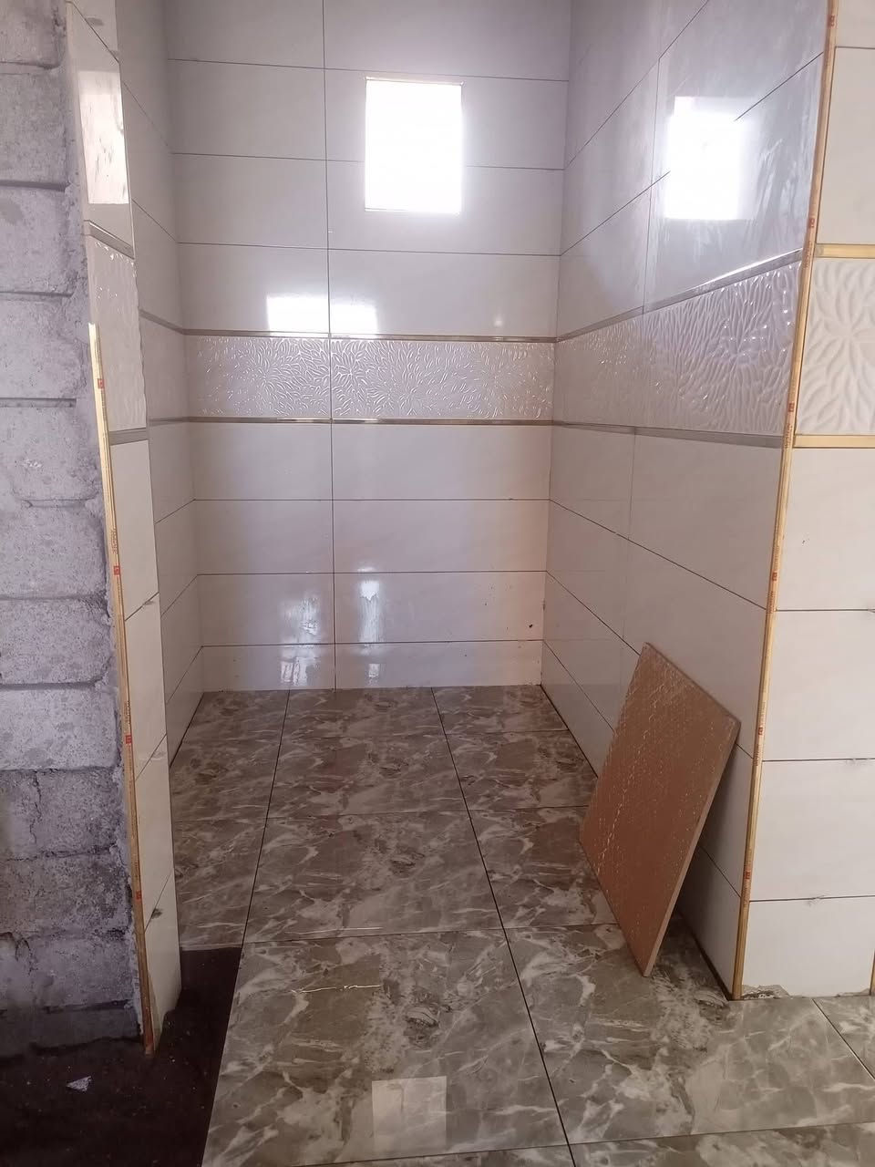 هدا جزء صغير من شغلي هدا رقمي *********** خبرني تدلل
