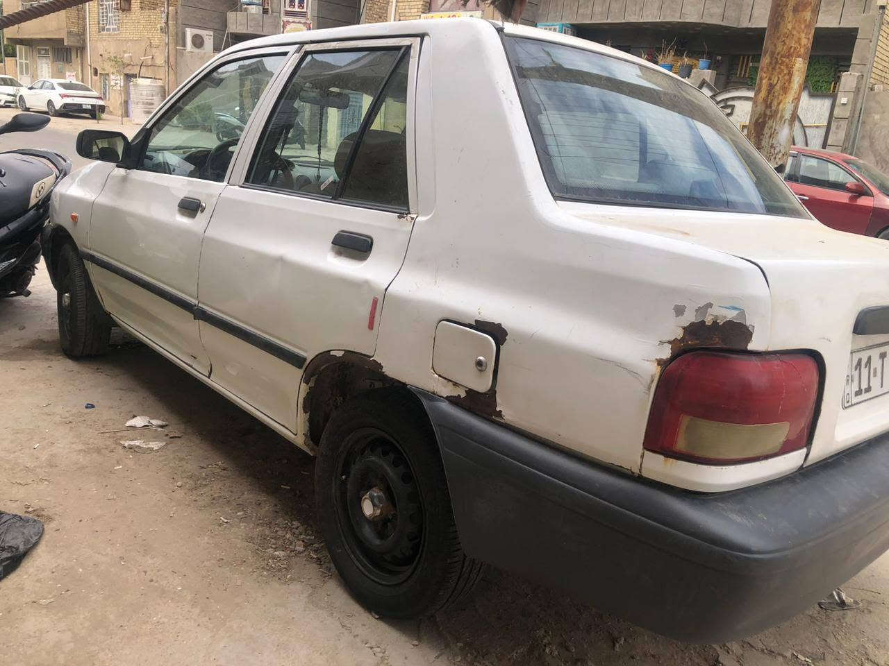 سايبه موديل 18 بغداد بسمي رقم الإنكليزي بيها تلاحيض بيها الكير نمر تفلت اول سنويه مصاقطه  بكان السياره بغداد الشعله ***********
