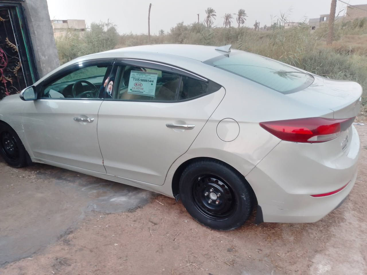 السلام وعليكم الانتره موديل 2017وارد امريكي بيه باب ومدكر وبنيد بدون دواخل سياره بسمي تحويل ثاني يوم مكاني البصره***********السعر85
