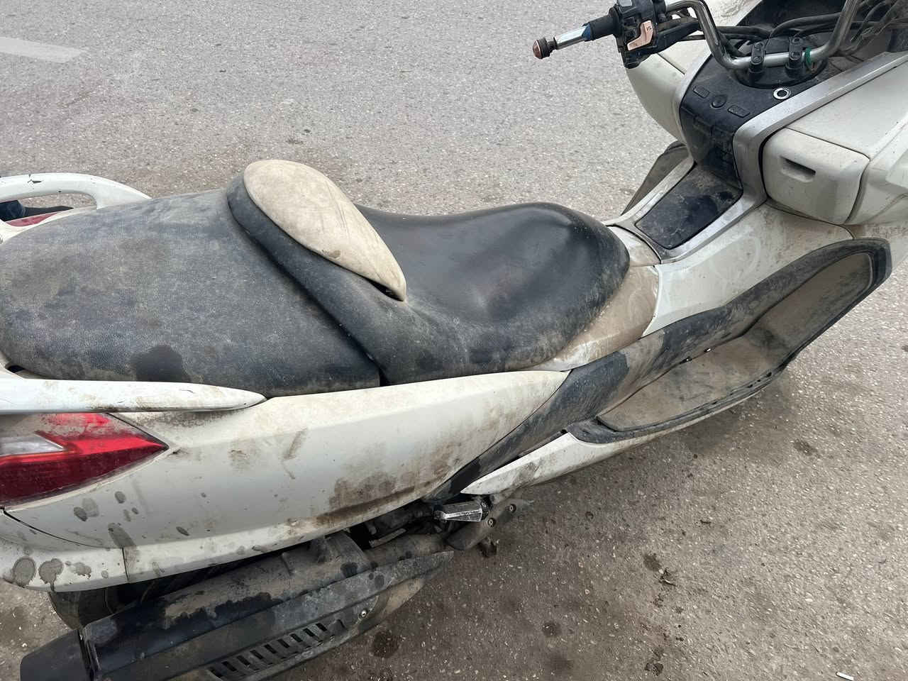 سلام عليكم ماجسته حديث بصمه مكينه مكفوله ورقاه كامله نقصه سلف البيع السعر 75الف وبيه مجال دراجه كلش جديده مكاني كربلاء الستفسار ***********
