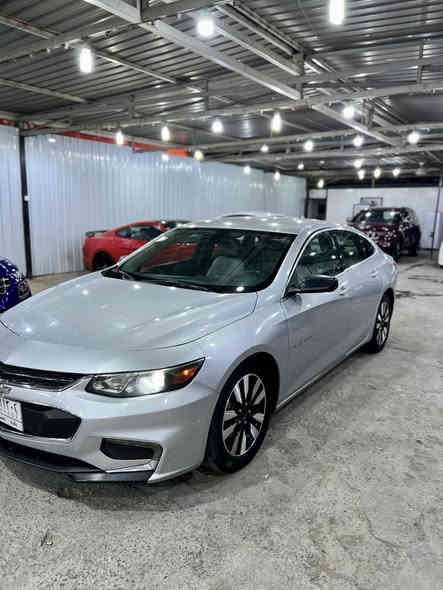 السلام عليكم
لبيع ماليبو 2018 
السعر : 98 وبيه مجال بسيط
رقمه بغداد شرط تحويل 
سياره جاهزه و حلوه 
موصفات فول بس بدون فتحه 
بصمه
رادار امامي
رادار خلفي
رادار جانبي
تحديد مسار
تدفه كشنات
ويل كب كروم
تبريد فول 
ثلاث وضعيات قياده
تحديد مسار 
نقاط عمياء
كامره دواره
اوتو هولد
صندوق ذكي
فول تحكم ستيرن 
محرك 1600💪🏽💪🏽💪🏽
حادثه من أمريكه بارد و بالعراق جاملغ و2 باب مال شركه وكاله  
بغداد / حريه 
للاستفسار:***********
اني مكلف بالنشر 📍📍📍
