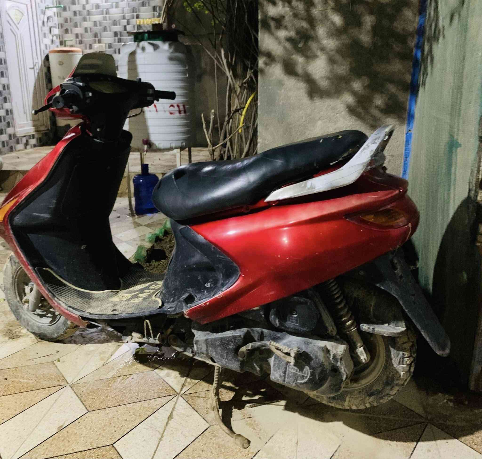 دراجة #فراشة للبيع
مجفته مره وحده تجفيت مضبوط
الدراجة شغالة كلها شلعتها تشك الگاع
من اول هندر 
كهربائيات كلها شغالة وحتى الاشاير 
السلف عوزه باتري فقط وشرط الفحص
والقناعة وترايك وين ما تريد 

بيع #مستعجل 
السعر خااااااااص

المكان ديوانية - الحمزة الشرقي 

متواجد على الخااااص


**إذا كنت صاحب هذا الإعلان وتريد حذفه لأي سبب، رجاءا أرسل رسالة إلى الدعم الفني**