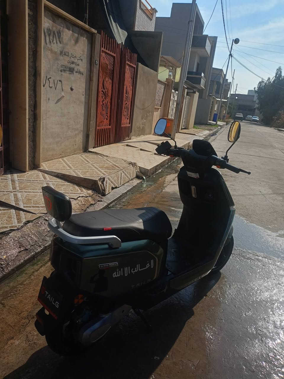 سلام عليكم 
ماطور تيسلا 
نضيفه
مستخدمه شهرين ونص
يمشيك 70الى 75كيلو
6بطاريات دبل مسطره
الشراي يجي خاص ونتفاهم
مكاني موصل حي المزارع مقابيل مستشفى السلام
للاتصال على الرقم فقططططط
***********
بي واتس اب
ملاحضه:عل ماسنجر مامتواجد فقططططط اتصاللل
