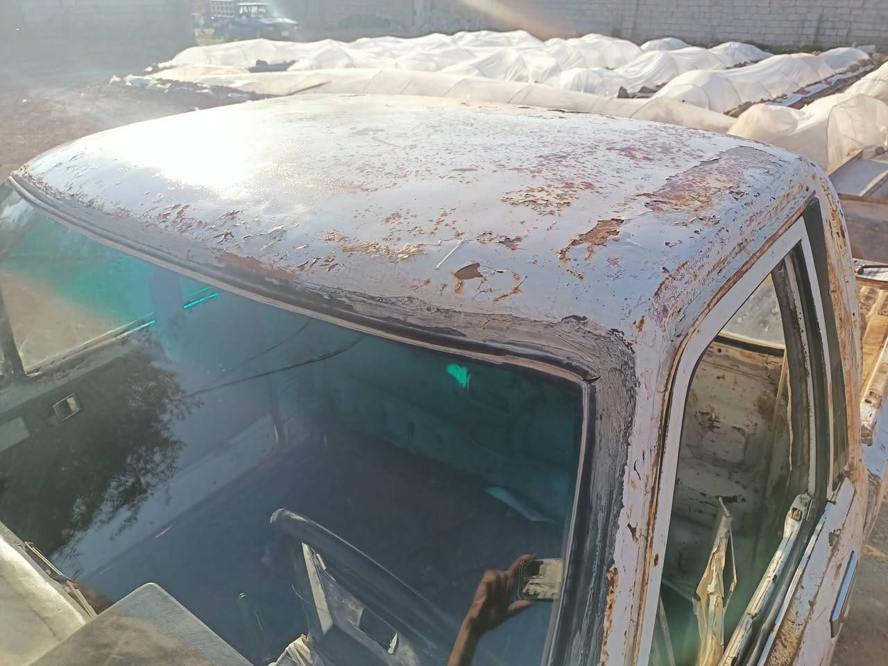 للبيع بيكم ٨٥رقم ديالى سياره تريد صبغ وجاهز سعر ٢٠وبيه مجال ***********
