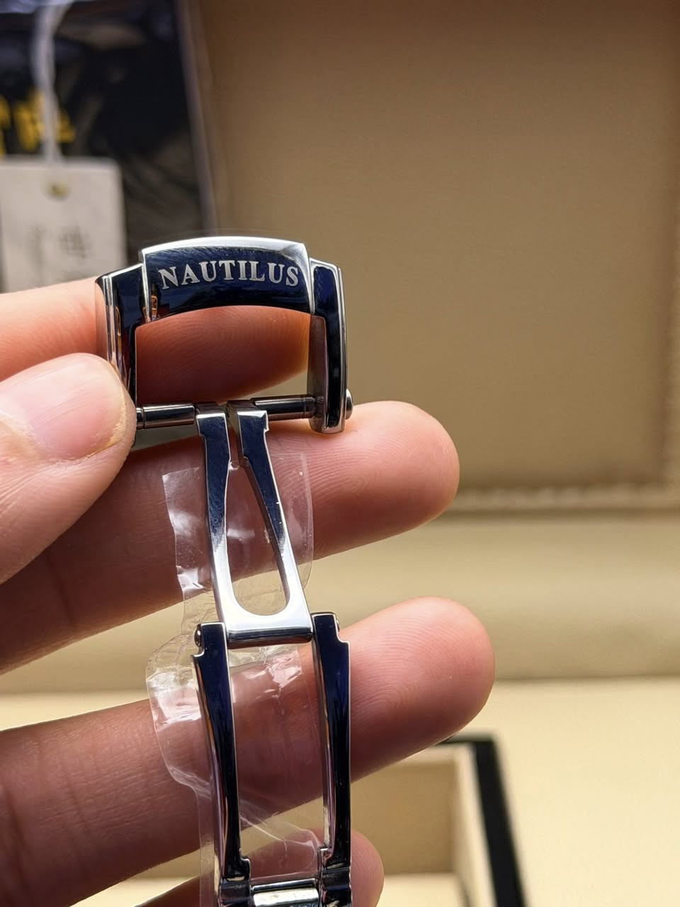 ساعه باتك فلب جينز اوتو سير يتبدل كيس تيتانيوم عداد يومي  قفل فراشه مختوم


**إذا كنت صاحب هذا الإعلان وتريد حذفه لأي سبب، رجاءا أرسل رسالة إلى الدعم الفني**