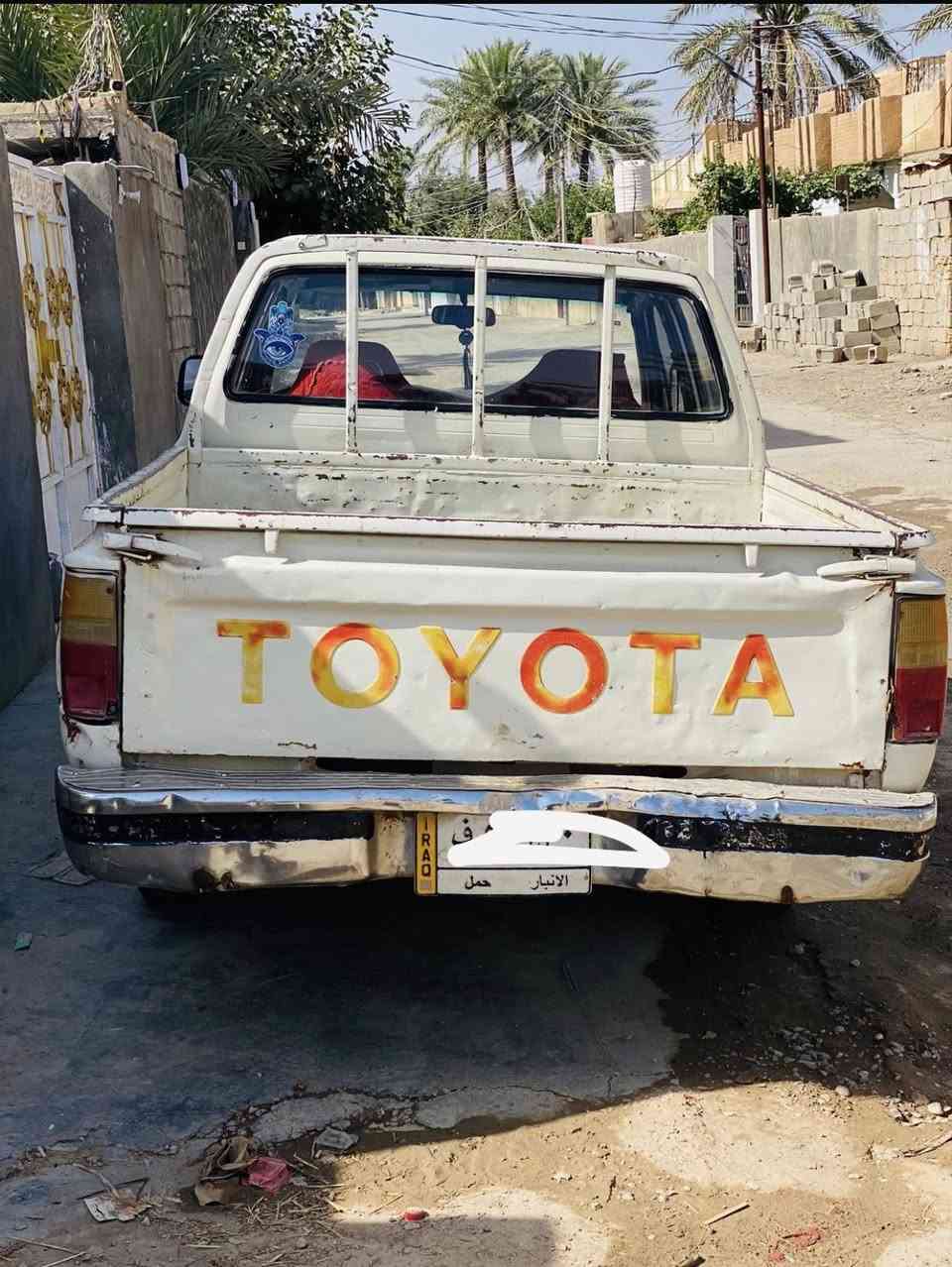 سلام عليكم سياره تيوتا بيكم دبل قماره
موديل 91 
السياره رقمها انبار وبيها مشروع وطني شرط تحول وين ما جان  وصحبها بديالى  
سيارت مصبوغه حزام بس للجماليه 
ستيرن بور 
حداديه كامله 
كهربائيات كلها شغاله 
سعرها 52 وبيها مجال للطيبين عنون السياره ديالى بعقوبة  للاستفسار ***********
