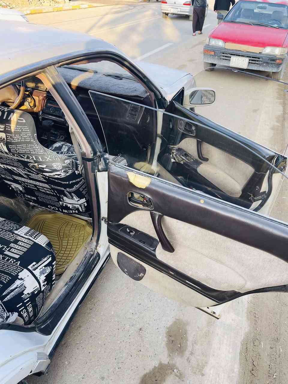 السلام عليكم بطه حبل للبيع السعر ١٣  وبيها مجال مكان السياره بيجي ***********
