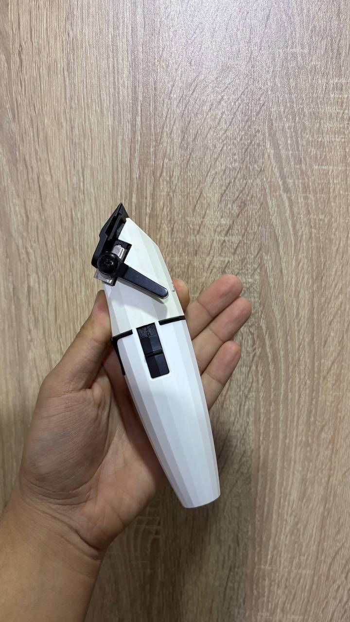 مكينة JRL الاصدار الابيض للبيع
مستعمله اسبوعين فقط ، نظيفة جدا حتى المشاطه ما مستعملها وكارتونها وملحقاتها كلها وياها ..
ماخذها من مرتضى اركو بغداد ب 175 الف
ورايدها ب 150 وبيها مجال للشراي وتدللون 🌷

راسلني ع الخاص او واتساب ***********
