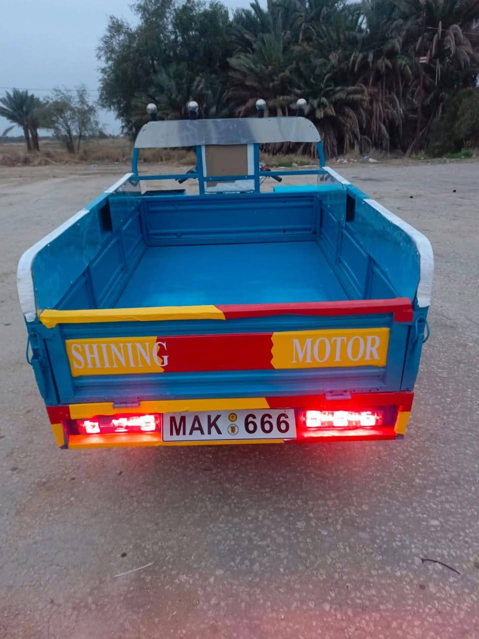 السلام عليكم ستوته للبيع موديل 20 اجازه كهربائي شغاله مقفوله شاصي رقبه اوراق اصولين الشوملي السعر 1450 وبيها مجال ***********
