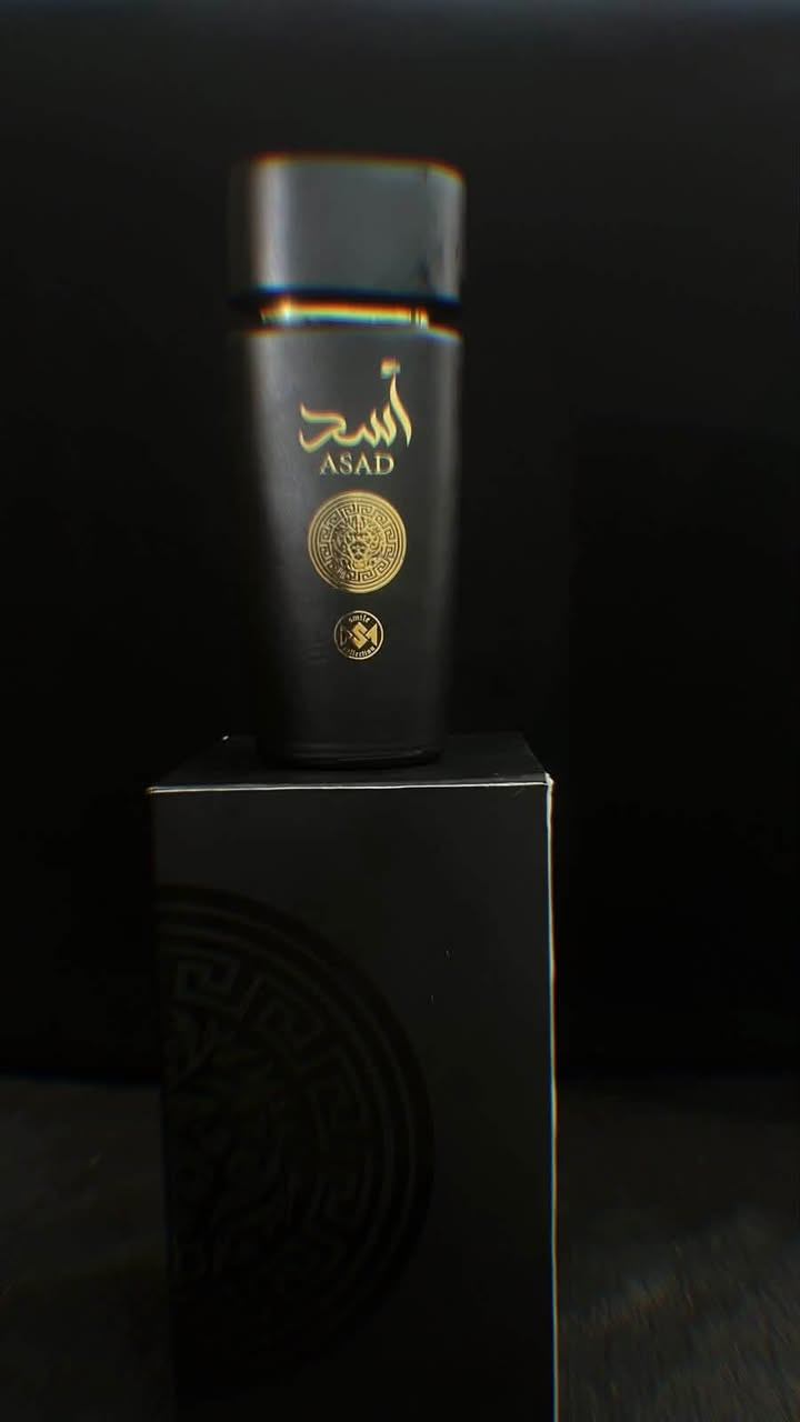 السلام عليكم توفرت العطور الموجوده ويتوفر توصيل مجاني العطور ثباتيه وفوحان درجة اولا رجالي +نسائي ومتوفرا بكجات ومتوفر فقط مفرد العطور الاستفسار علئ الاسعار مراسلة واتساب صفحة لبيج ***********..اسعار جيدة وكل عطر وسعره
