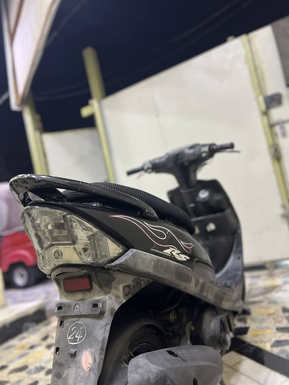 سلام عليكم دراجه ماكس 120
مال رمبه صارلي 4اشهر من نزلته من رمبه دراجه بلاديه     عوزه كلجات وسلف.  مكينه ما مفتوحه. مكاني بغداد مدينه الصدر الكياره.  سعر 850 وبيه مجال ذ تصال على هذا رقم ***********
