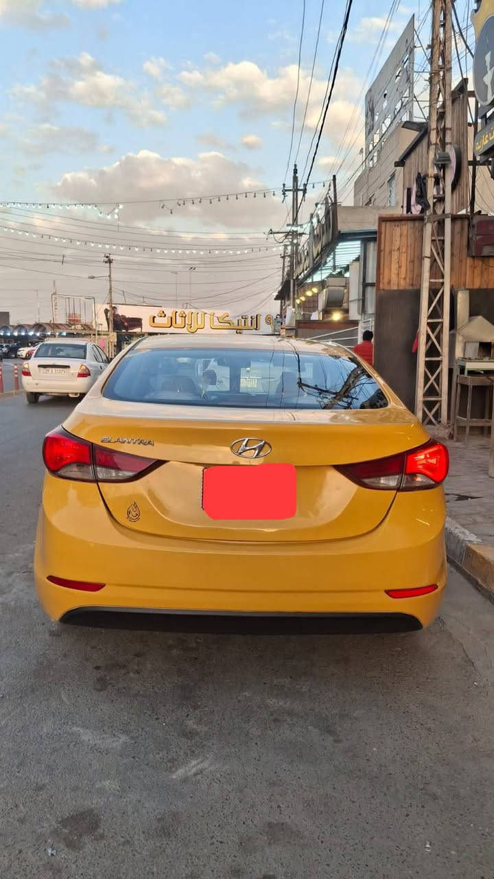 سلام عليكم النترا شركة القلم موديل 15 جديده كير ومحرك شرط الفحص صدر مامي خلفي جديد تبريد ثلج تخم تاير رقم الجديد مصفره هيئه وغرامات بسمي شرط التحويل 
السعر 115 
الاتصال ***********
العنوان بغداد الجديدة
