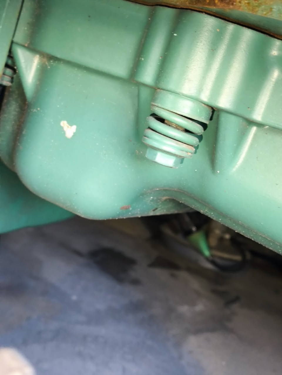 مولد فولفو سويدي TAD13-51GE وارد اوروبا وليس صيني كاتم بلادي هولندي توليد لوري سومر فرنسي 325kVA  شرط الشغل وشرط الفحـص العنوان اربيل للأستفسار *********** يوجد توصيل لكافة المحافظات وبضمان 🚚
