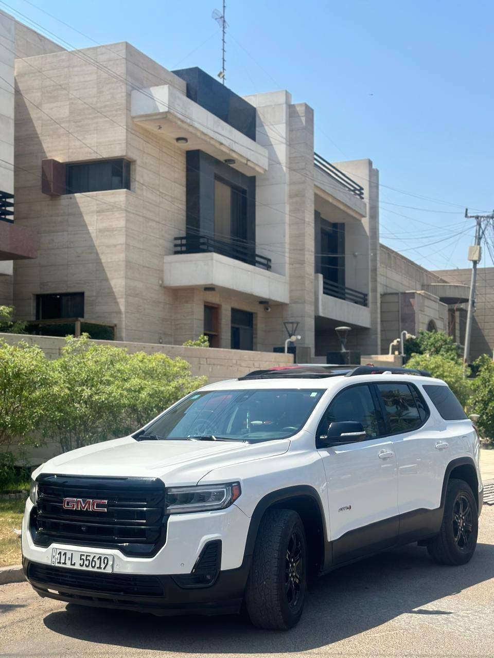 جي ام سي اكاديا فئه AT4 2023
‏‎رقم بغداد اني مستوردها ماشيه 35 ميل
الحادث والضرر مرفق بالمنشور
فول مواصفات 
‏‎-المحرك 3.6L（ستة سلندر ) 
‏‎-لايتات زينون اصل عالي وناصي مع حاجب LEDمع كشافات دعاميه
‏‎-رادارامامي مانع تصادم
‏‎-حساسات امامية اصل
‏‎-حساسات خلفيه اصل
‏‎-حساسات ورادارت الجانبيه بالمرايا الجانبيه
‏‎-كشنات السيارة جلد اسود
‏‎شاشة الدشبول حجم كبير للتحكم بايعازت السيارة
‏‎-تحكم فول كهرباء الكرسي السائق والركب
‏‎-بصمات عدد خمسة بواب مع بصمة جنطة وبصمة تشغيل
‏‎-ثلاث قطع تبريد
‏‎-تدفئه وتبريد الكرسي المقدمة
‏‎-تدفئة بالستيرن
‏‎-السيارة 7 راكب مع الكشنات الخلفيه منفصل ملكي
‏‎-جنطة كهرباء
‏‎-تشغيل عن بعد

🛑 السعر 270$ 🤖 

‏‎-دبل كزوز
‏‎-تطعيم صاج الدواخل المركبة
‏‎-سستم صوت BOSE
‏‎-اشاير بالمرايا الجانبية
‏‎-تحكم ستيرن جهتين بلوتوث حاكيةوكروس سرعة تحكم صوت
‏‎-نظامABSمانع انزلاق
مكان سياره بغداد/العطيفية

رقم صاحب السيارة
*********** واتساب بغداد, العراق
