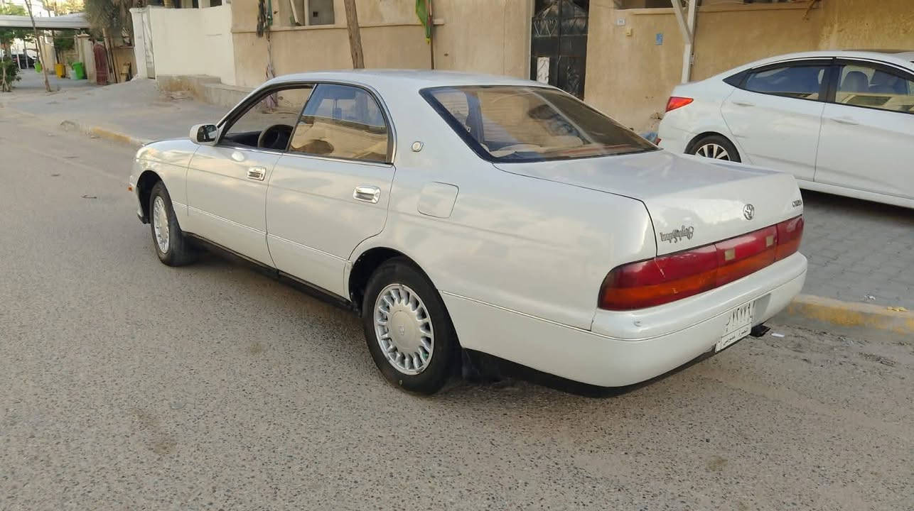 سلام عليكم سياره بطه البيع رقم بصره *********** العلوان ابوالخصيب 50وبيه مجال

