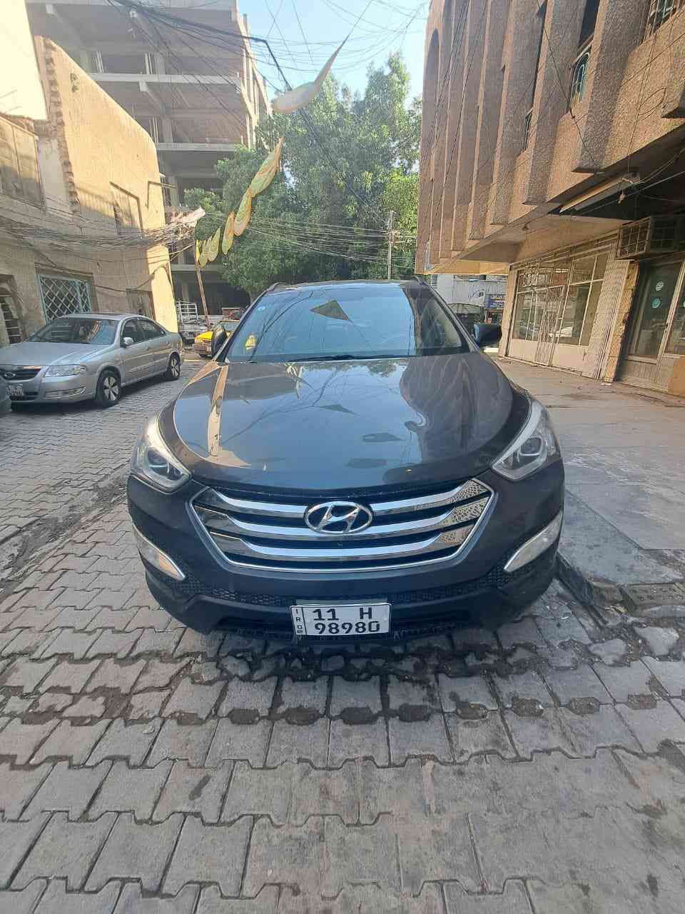 سنتافيا 2016 وارد امريكي 2400 السياره ضررها واضح بسيط ومواصل لا شاصي ولا لغود مطاك بيها ايرباك السياره حلوه ونصبتها بالحقيقه احلى السياره بيها كلير من امريكا صفحه عكس السايق بدون ضربه فقط كلير السياره مواصفات عاديه تحكم ستيرن تدفئه كشنات السياره سعرها 135 وبيها مجال قليل حك الجيه
رقم الهاتف:***********
مكان السياره بغداد الراشديه
