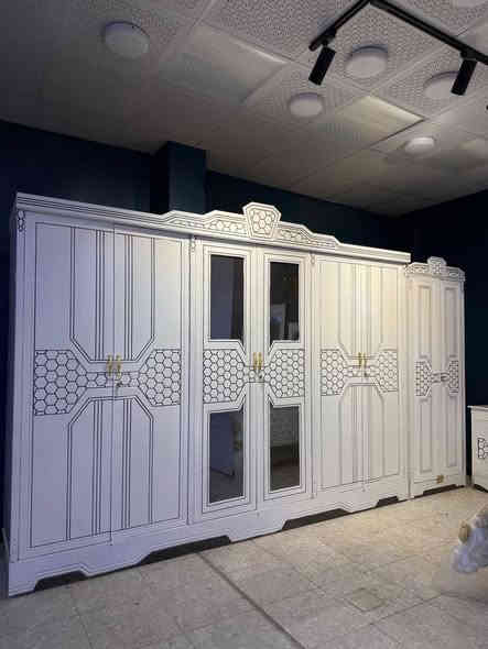 أهلاً وسهلاً 

 يوجد اكثر من 50 موديل معروض داخل الصفحه شوفهن ودزلي الموديل الي يعجبك وما يكون خاطرك الا طيب 💯😍🇮🇶 

صبغ حراري درجة اولى ضد القشط 

يوجد توصيل الى جميع المحافضات و بأنسب الاسعار

 للأستفسار اكثر يرجى ارسال صورة الموديل على رقم الاتصال 👇
    
wa.me/9647725972961
