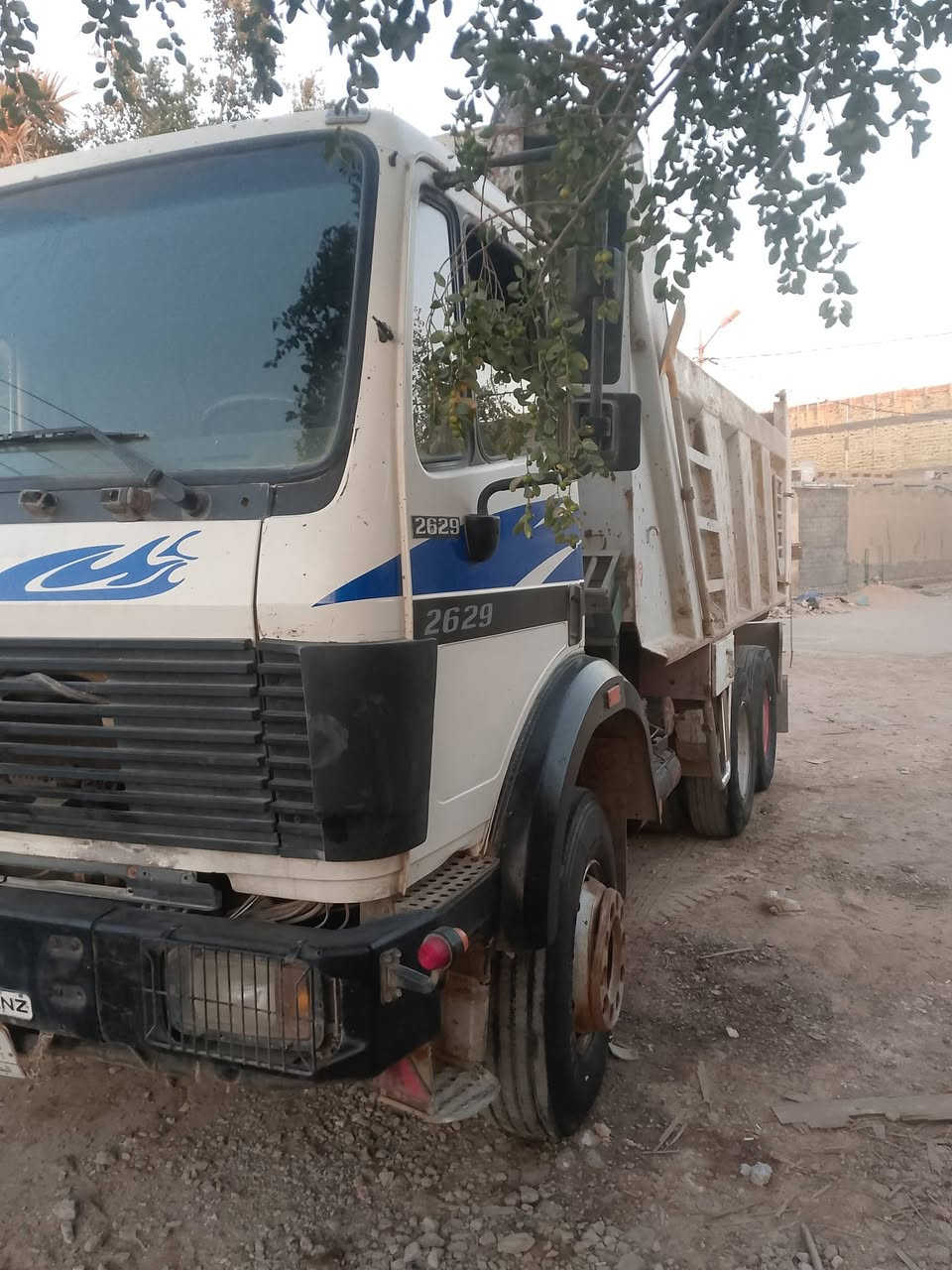 سعر ثلاث دفاتر وربع وبيه مجال جيأف أصل خباطه المانيه محوله قلاب رقم وسنويه قلاب ***********
