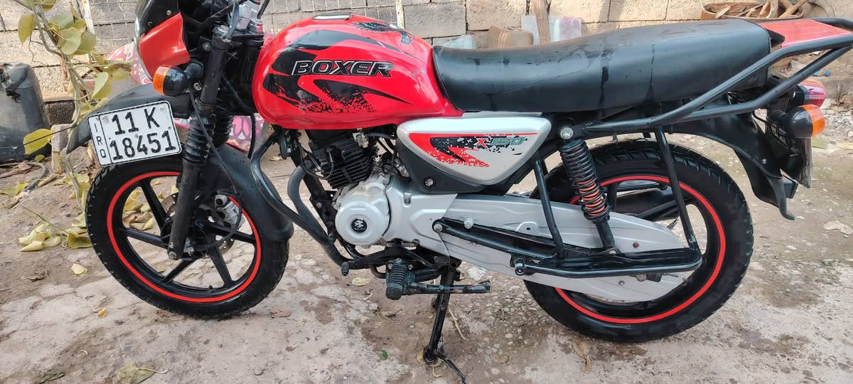 سلام عليكم بوكسر للبيع موديل 21 مرقم سنوية ورقم انكليزي عنوان ديالى بعقوبة تقاطع القدس تفاصيل اكثر اتصل عل *********** سعر 1750 وبيه مجال بسيط
