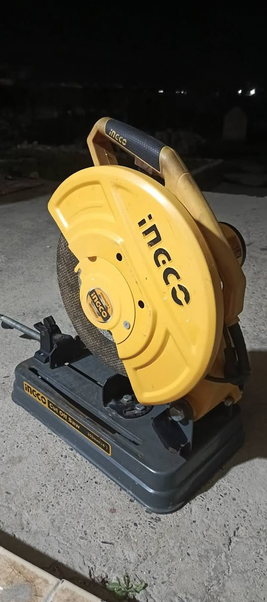 كتر حديد نضيف حيل للبيع نوع انجيكو حجم كبير
السعر على الرقم ***********
