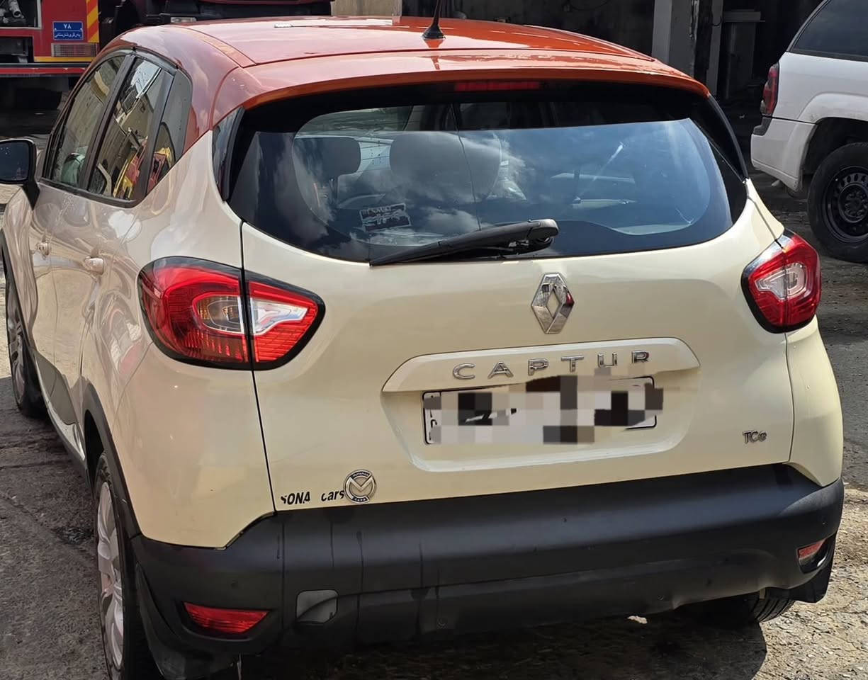 رينو كابتجر موديل 2016 سياره مواصفات خليجي رقم اربيل  گير اوتوماتيك بصمة تحكم سرعه حساس ٥ ويل كروم سقف بيلاد برتقالي بدون صبغ  سعرها ٨٤
واتساپ *********** أربيل, العراق
