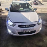 اكسنت للبيع مكان السياره بغداد الزعفرانيه مواصفات السياره موديل (١٥) و...