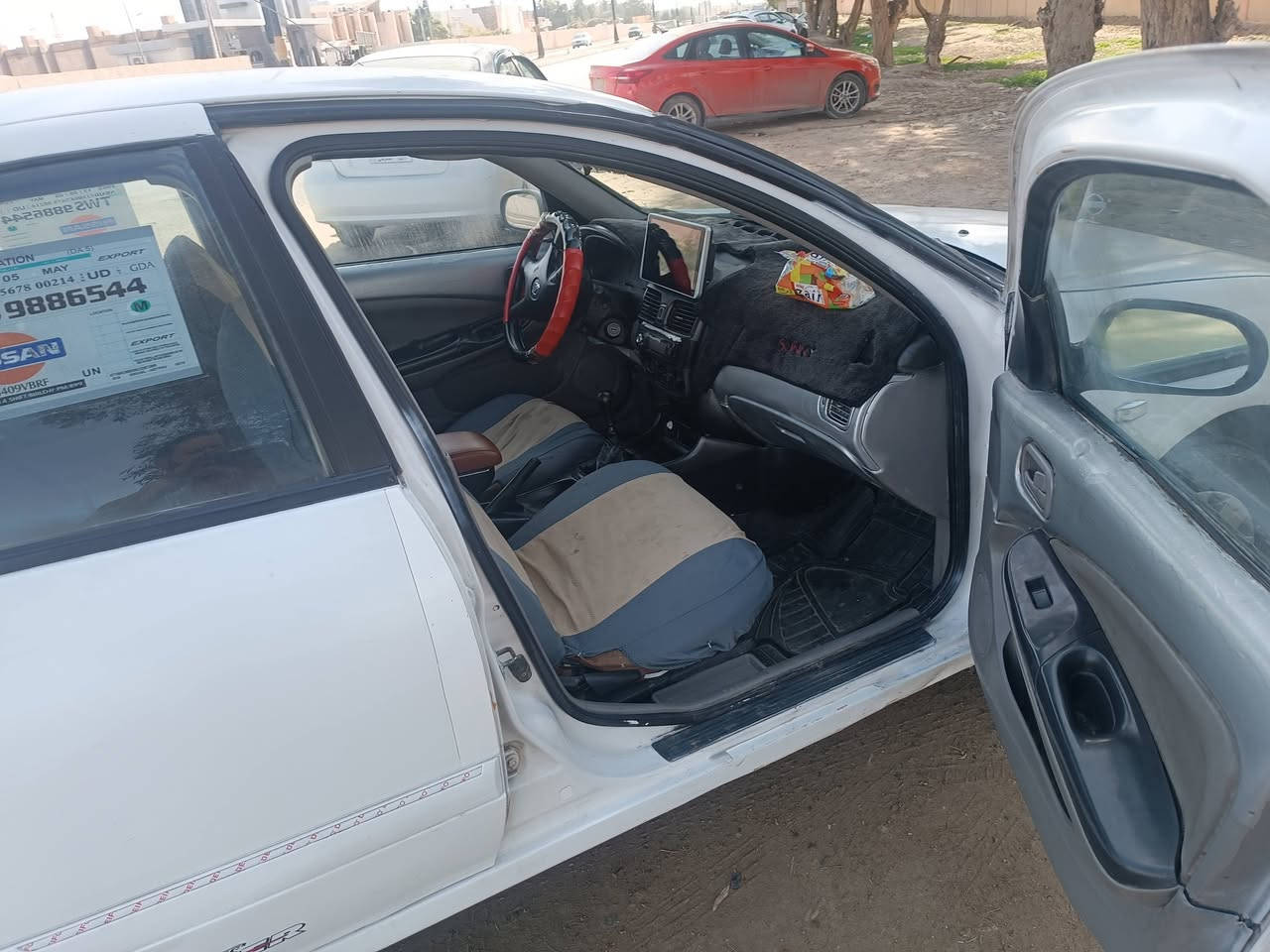 سني ٢٠٠٢ السعر ٦٠ وبي مجال حك الجيه السياره صفره وصبغت عام قرار مرور محرك ١٨٠٠ قبق اسود كير عادي تبريد سياره جاهزه  مكان السياره الانبار 
***********
