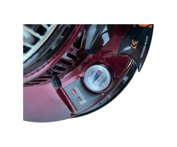 صوبة كيروسين توربو كبيرة XF-4400
الاستخدامات
تدفئة الغرف والمنازل في الأجواء الباردة بكفاءة عالية.
مناسبة للاستخدام داخل المكاتب والمحلات.
مثالية للرحلات والتخييم بفضل مقبض الحمل العلوي.
يمكن استخدامها لتسخين الماء أو الطبخ الخفيف عند وضع إناء على السطح العلوي.
المميزات
قدرة تدفئة قوية بنظام Super Turbo يوزّع الحرارة بسرعة في كامل المكان.
خزان وقود كبير سعة 6 لترات يمنح وقت تشغيل طويل دون الحاجة للتعبئة المتكررة.
مؤشر قياس وقود واضح لسهولة معرفة مستوى البنزين (كيروسين).
شبك حماية كامل حول الشعلة لزيادة الأمان ومنع ملامسة الحرارة.
سويتش أمان يفصل التشغيل تلقائيًا عند الاهتزاز أو السقوط.
فتحة تعبئة واسعة لسهولة تعبئة الوقود بدون انسكاب.
تصميم قوي ومتين بلون خمري معدني مقاوم للحرارة والاستخدام اليومي.
نظام إشعال يدوي سهل وسريع.
فتحات تهوية سفلية لتحسين احتراق الوقود وزيادة كفاءة الحرارة.
المواد:
الهيكل معدني بالكامل، مع خزان وقود معدني مقاوم للصدأ، وزجاج مقاوم للحرارة في منطقة الشعلة.
محتويات الصندوق
صوبة كيروسين توربو XF-4400
فتّاحة/سيفون تعبئة الوقود (مضخة يدوية لتعبئة الكيروسين بسهولة)
دليل الاستخدام
قدّاحة إشعال
فتيلة صوبة احتياطية عالية الجودة
إضافات السلامة (حسب التغليف)
الملاحظات
تعمل فقط على كيروسين نظيف لضمان أداء أفضل وعمر أطول.
يجب تشغيلها في مكان جيّد التهوية.
يُمنع تعبئة الوقود أثناء تشغيل الصوبة.
يُفضّل إبعادها عن الأطفال والأثاث القابل للاشتعال.
قياس الكارتون: طول 42 × عرض 42 × ارتفاع 60 سم
*********** سميل, دهوك
