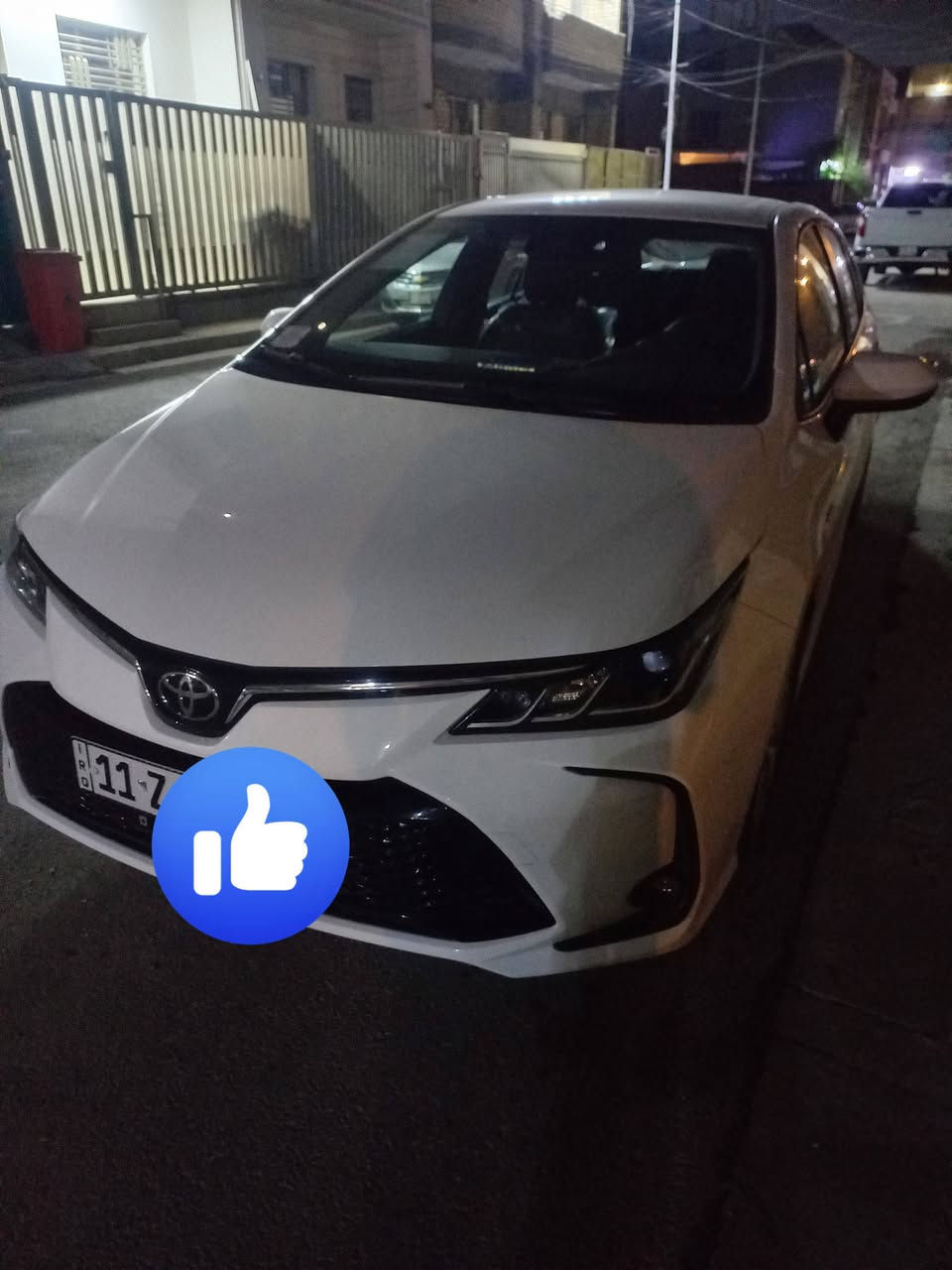 السلام عليكم 
كورلا شكل خليجي م25 

ماشية 16 الف 

بسمي رقم بغداد 

فتحه بصمه رادر تحديد مسار 

سايد بريك بصمه داخل جلد 

مكفولة كفالة عامة  فقط (شخطة بالعامية الخلفية) موضحة بالصورة  السيارة نضيفة وجديدة 

السعر 160 بيها مجال حك الجية 

مكاني بغداد  البلديات 

***********
