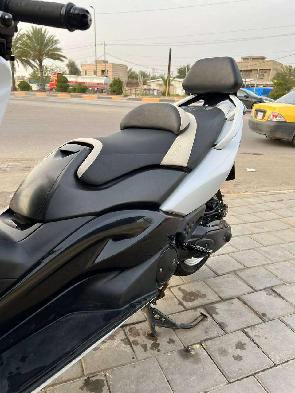 السلام عليكم 
دراجه تي ماكس 2011 ياباني مكفوله كفاله عامه السعر 37وبيها مجال شراي يتصل بالرقم ***********
