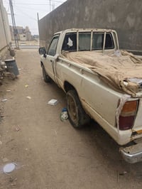 موديل ١٩٨٥ • رقم اصفر بغداد • ٤سلندر