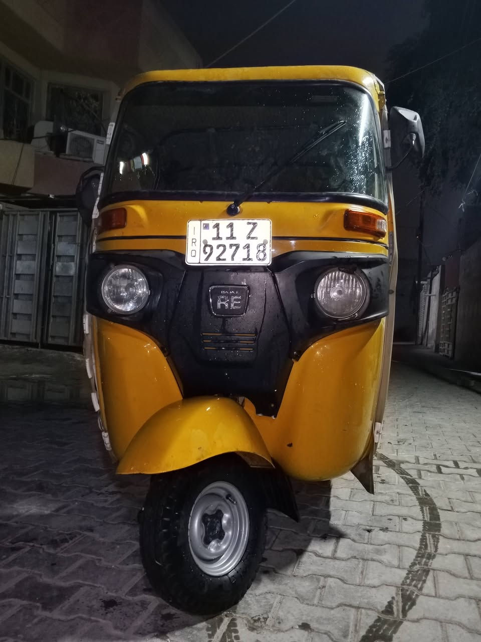 سلام عليكم تكتك 21شهر ال 6رقم نكليزي كفاله عامه دوشمه جديده مال كوستر مكاني بغداد حي النصر رقمي ***********
